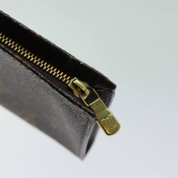 LOUIS VUITTON Monogram Bucket PM Pouch Accessory Pouch LV Auth 70300 - Picture 9 of 16